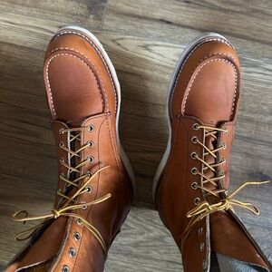 Men's Classic Brown Leather Boots